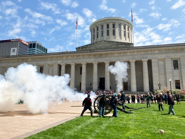 Cannon firing in downtown Columbus