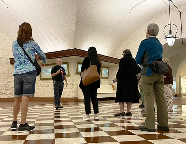 public tours
